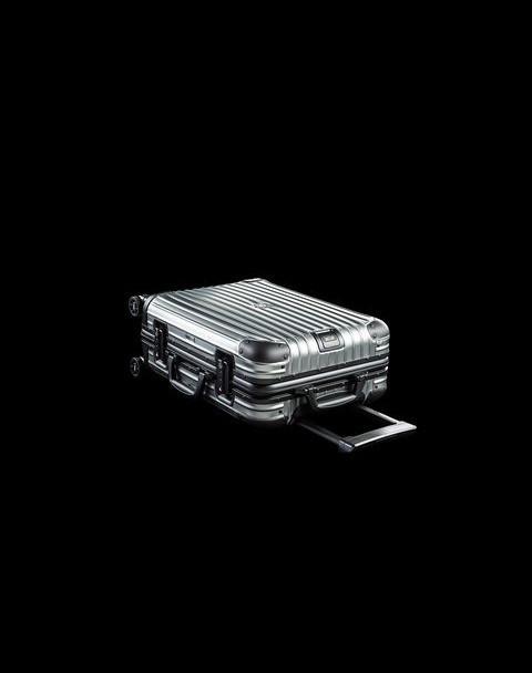 RIMOWA&MONCLER コピー 機内持込サイズ スーツケース グレー 7090113