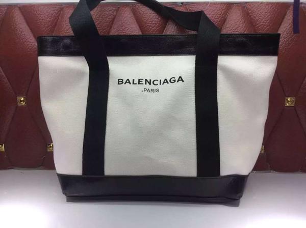 Balenciaga 新作 バレンシアガバッグスーパーコピーメンズキャンバスバッグ