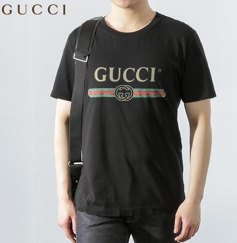 【GUCCI】2017cruise グッチスーパーコピー レトロな80年代ロゴプリント Tシャツ ロゴTシャツ ブラック 7061901